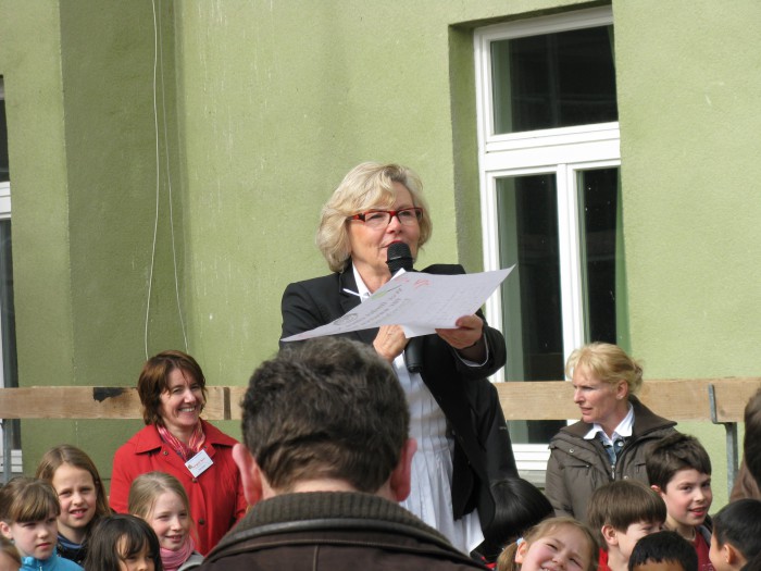 Frau Neu sprach auch einige Worte.