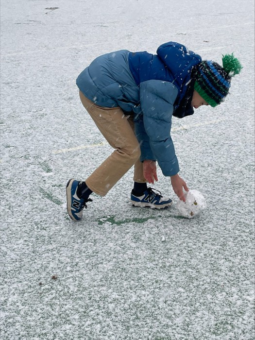 Schneemann in the making.